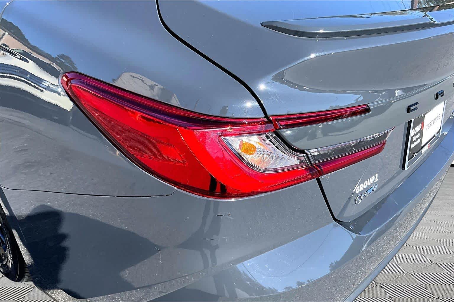 Used 2025 Underground Toyota SE image 29