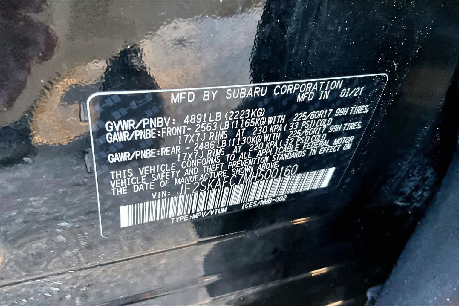 Used 2021 Crystal Black Silica Subaru Premium image 34