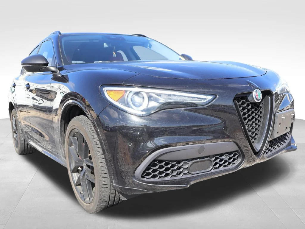 Used 2020 Black Alfa Romeo Ti image 7