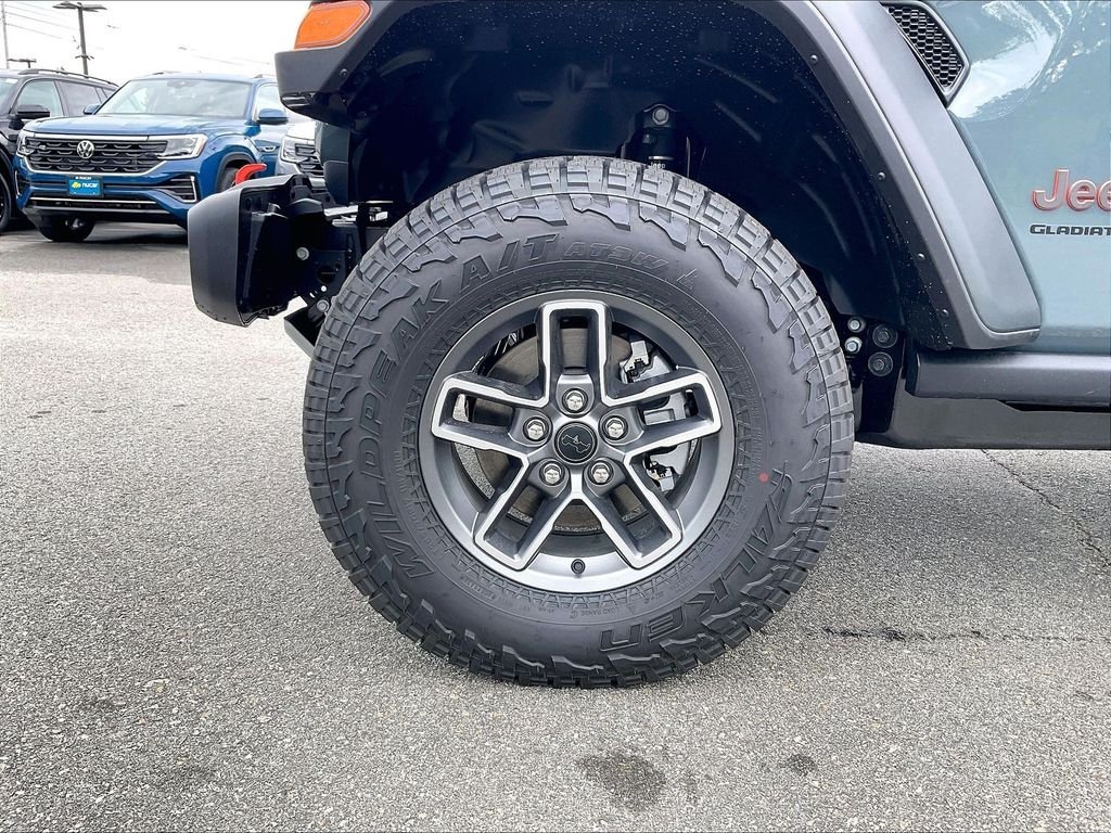 New 2026 Anvil Clear-Coat Exterior Paint Jeep Mojave image 8