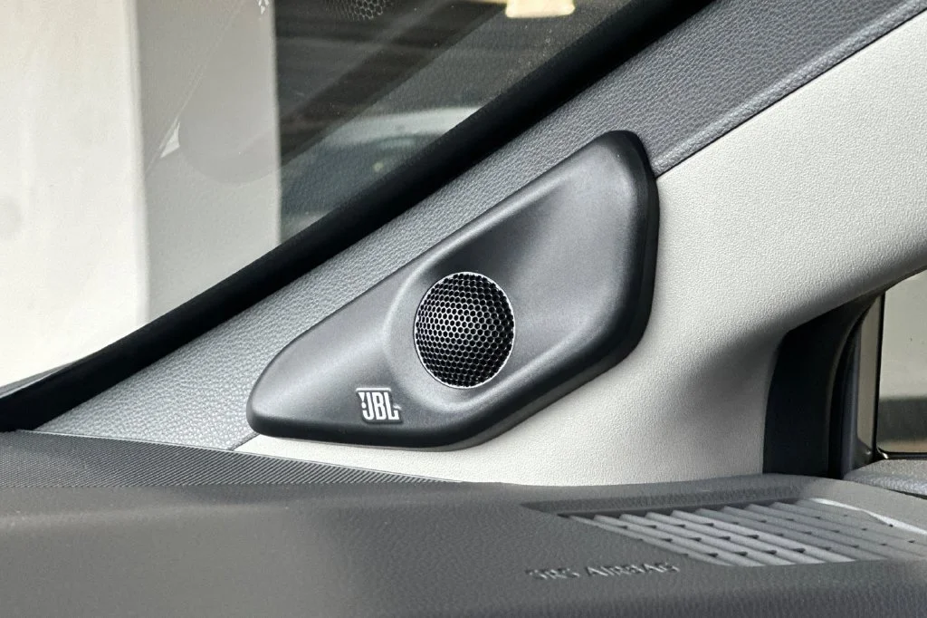 New 2027 Wind Chill Pearl <sup>1</sup> Toyota  Limited AWD image 20