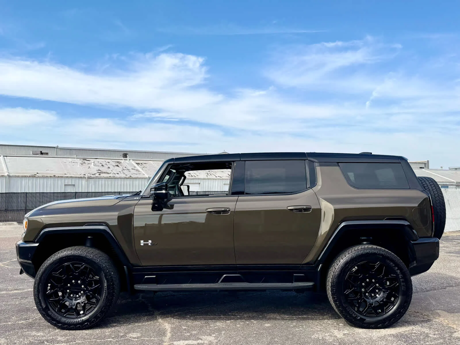 Certified 2026 GMC HUMMER EV 2X with VIN 1GKTENDE0TU602884 for sale in Dallas, TX