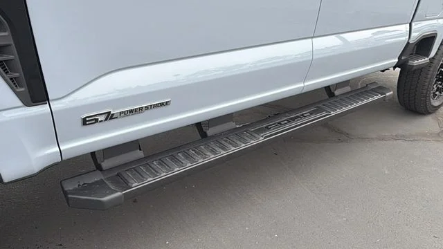 New 2026 Glacier Gray Metallic Tri-Coat Ford F-250® Lariat® image 48