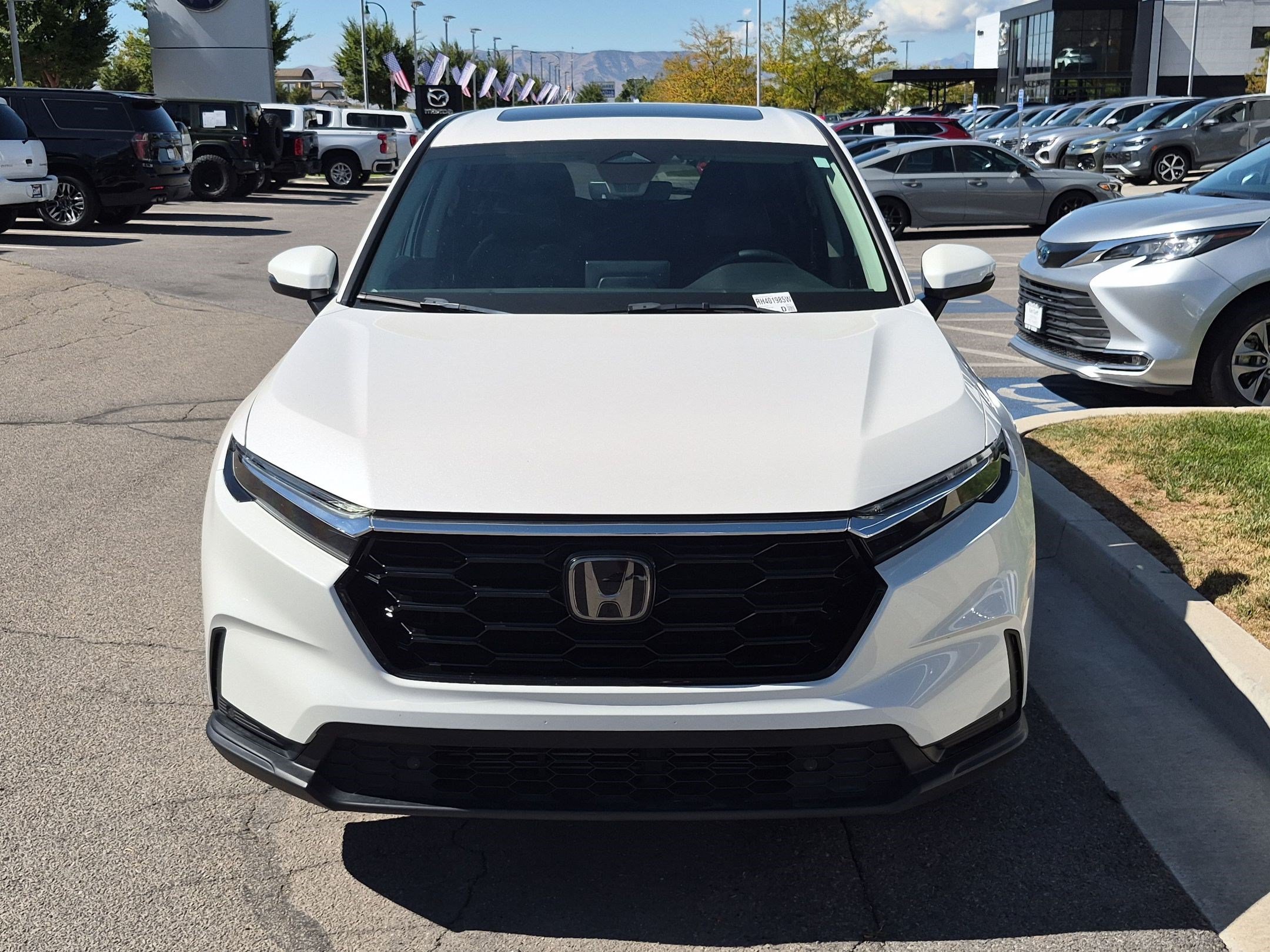 Used 2024 Platinum White Pearl Honda EX-L image 10