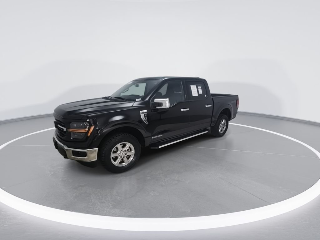 Used 2024 Black Ford XLT image 3