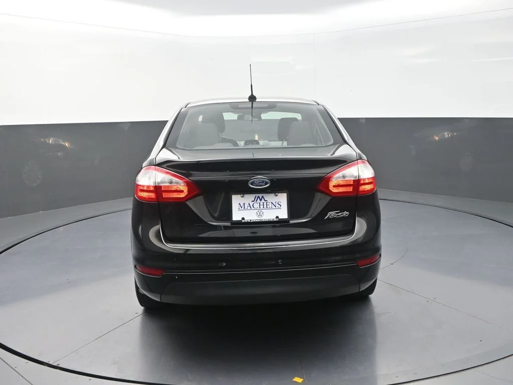 Used 2019 Black Ford S image 9