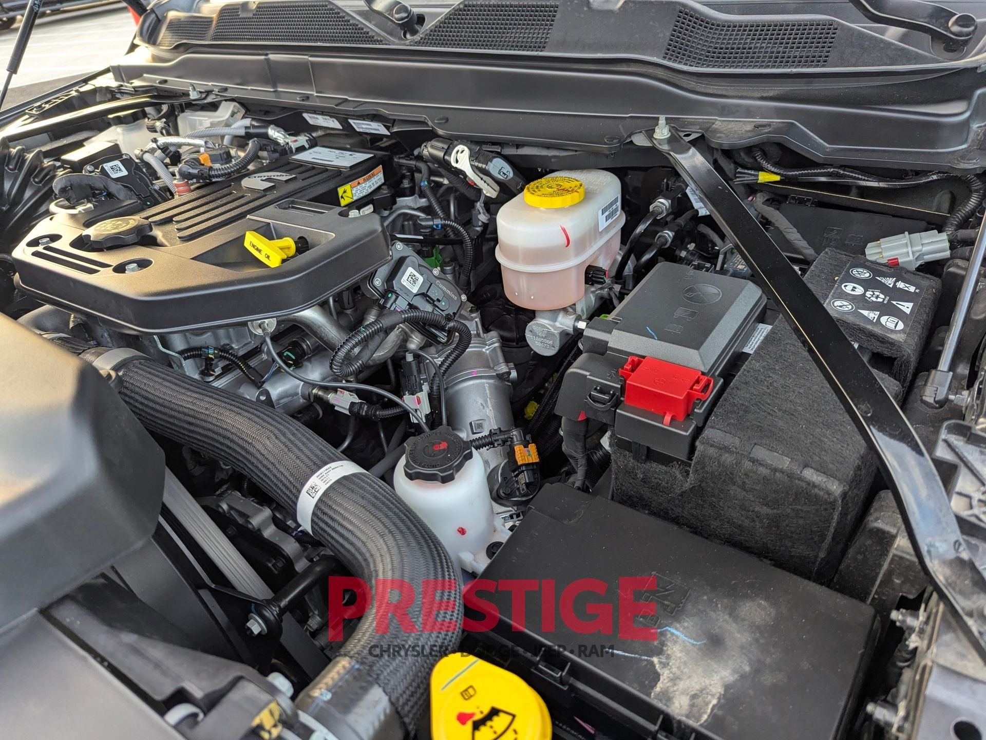 2025 RAM 3500 Laramie - Photo 31