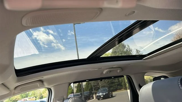 New 2026 White Acura Technology Package image 11