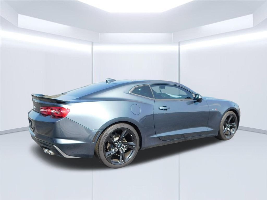 Used 2020 Shadow Gray Metallic Chevrolet LT1 image 3