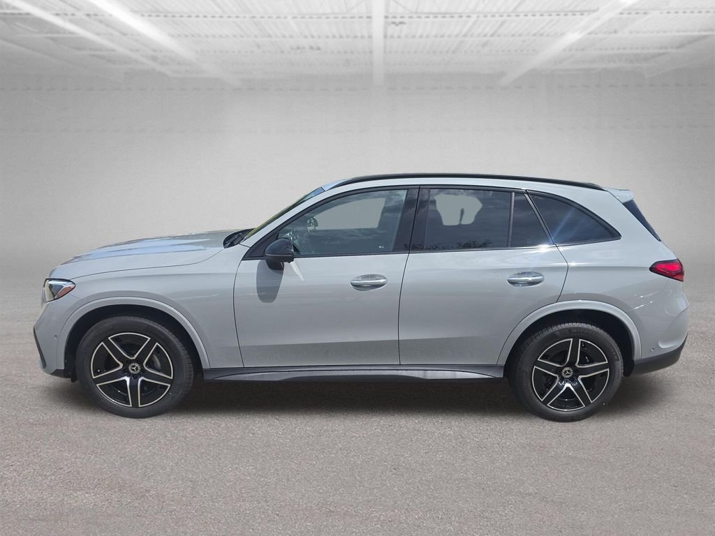 New 2026 MANUFAKTUR Alpine Grey Mercedes-Benz GLC 300 image 2