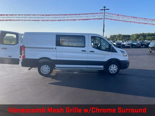 Used 2025 White Ford Base image 9