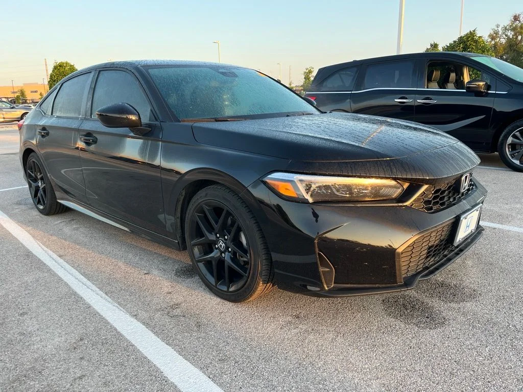 2025 Honda Civic Sport - Photo 2