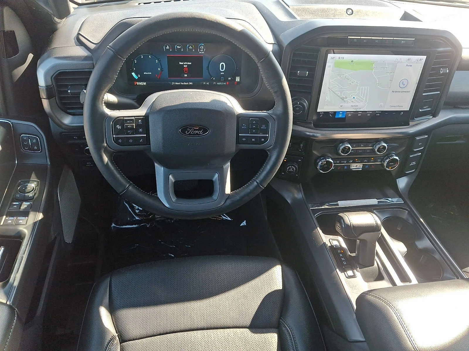 Used 2024 Agate Black Metallic Ford LARIAT image 11