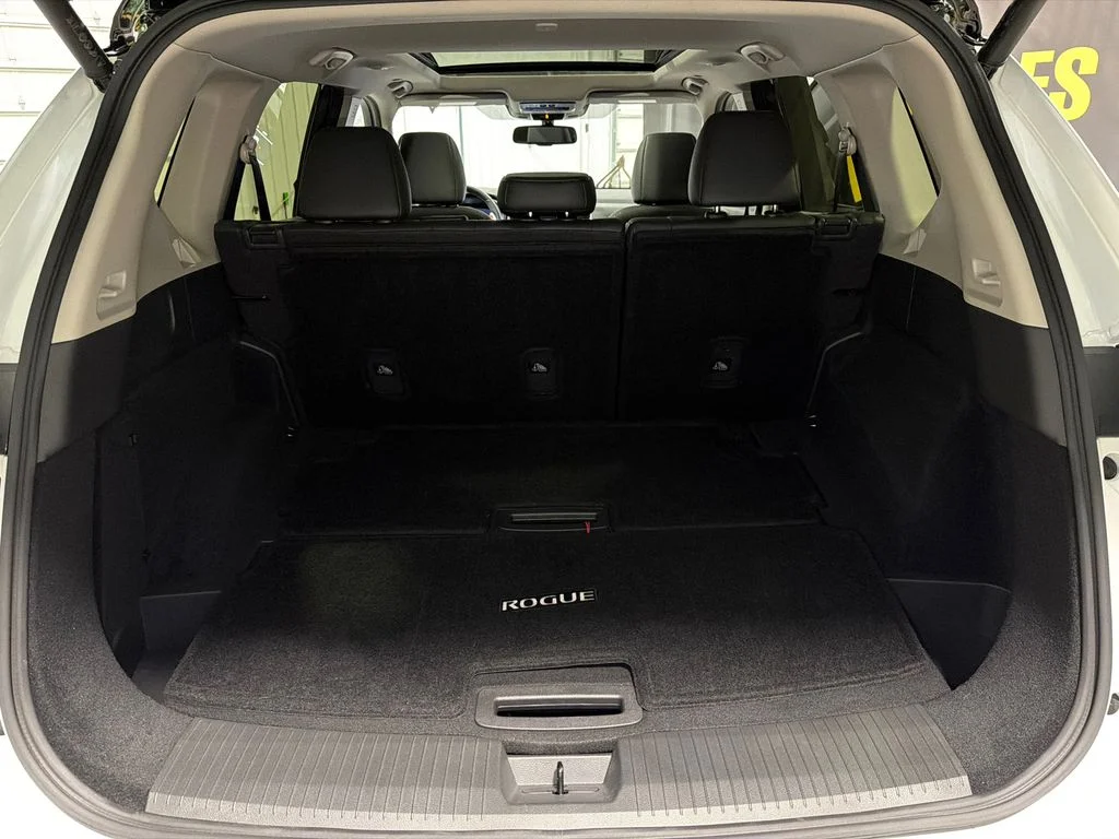 2024 Nissan Rogue SL - Photo 42