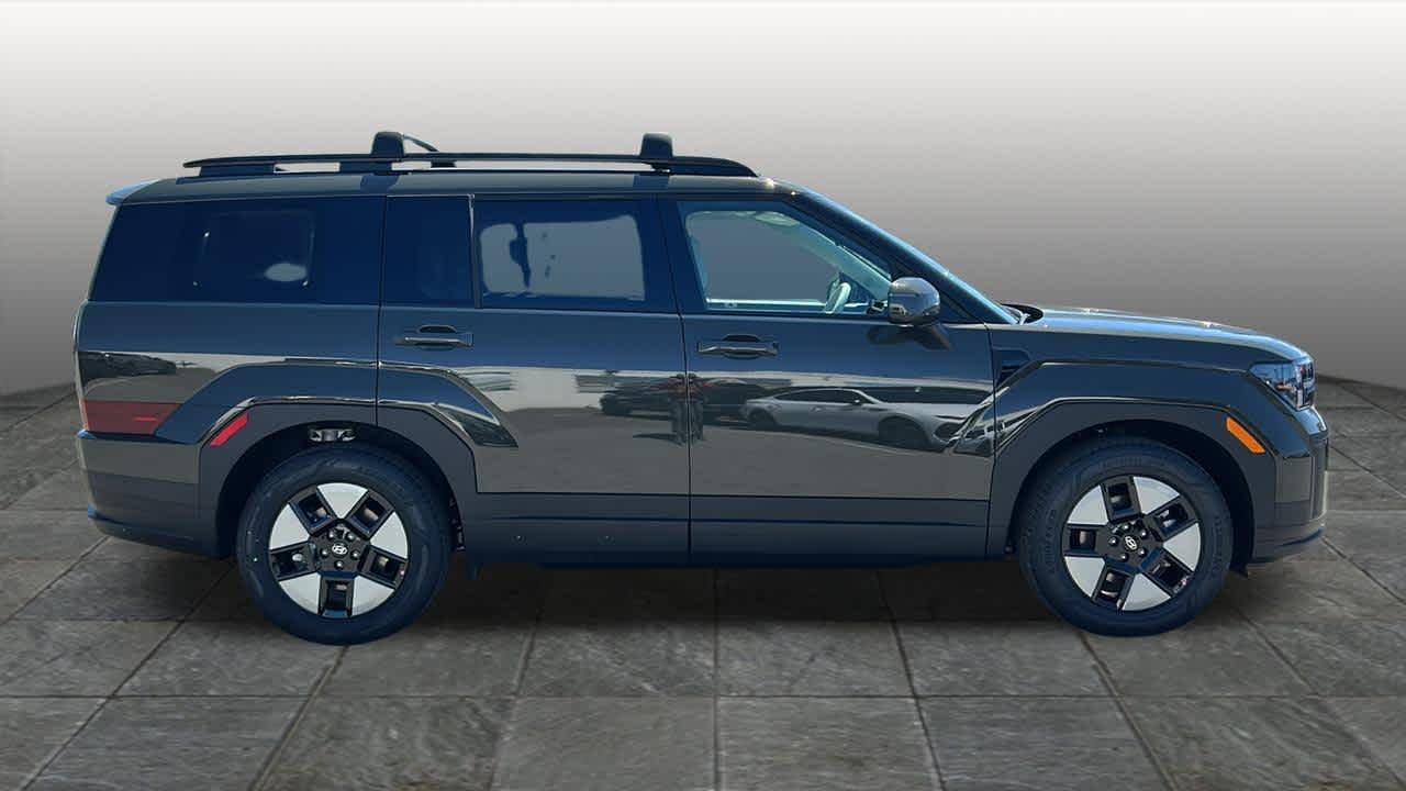 New 2026 Rockwood Green Hyundai SEL image 4