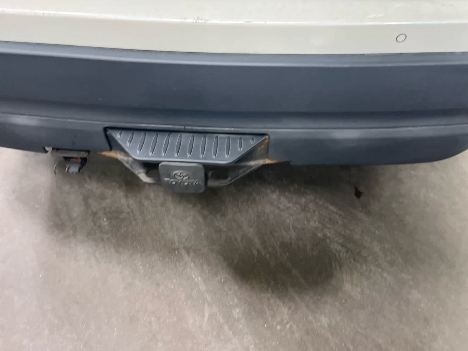 Used 2018 Blizzard Pearl Toyota Limited Platinum image 8