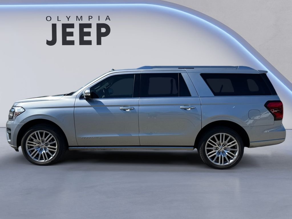 Used 2023 Silver Ford Platinum image 2