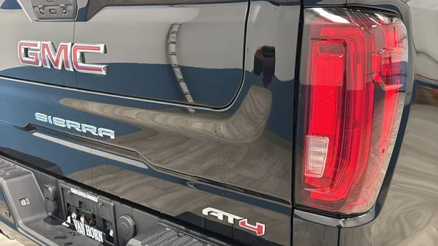Used 2020 Onyx Black GMC AT4 image 41