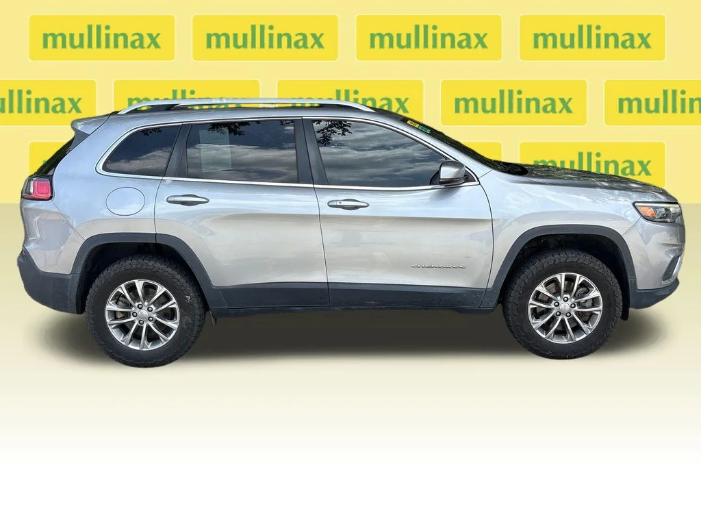Used 2019 Jeep Cherokee Latitude Plus with VIN 1C4PJMLB4KD101439 for sale in New Smyrna Beach, FL