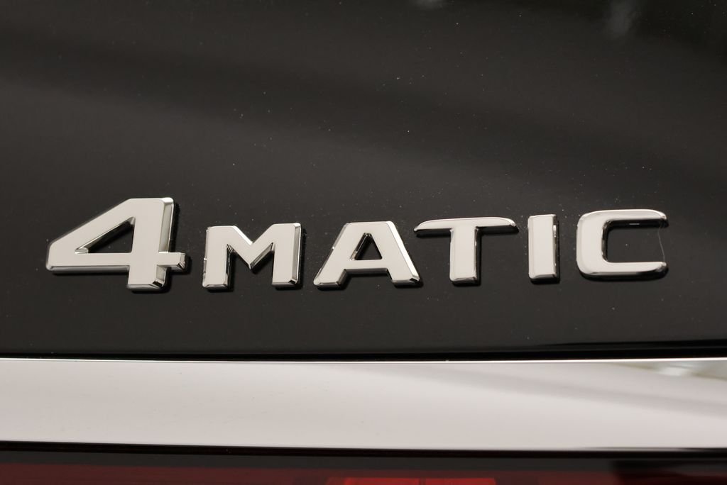 New 2026 Obsidian Black Metallic Mercedes-Benz E 450 image 10