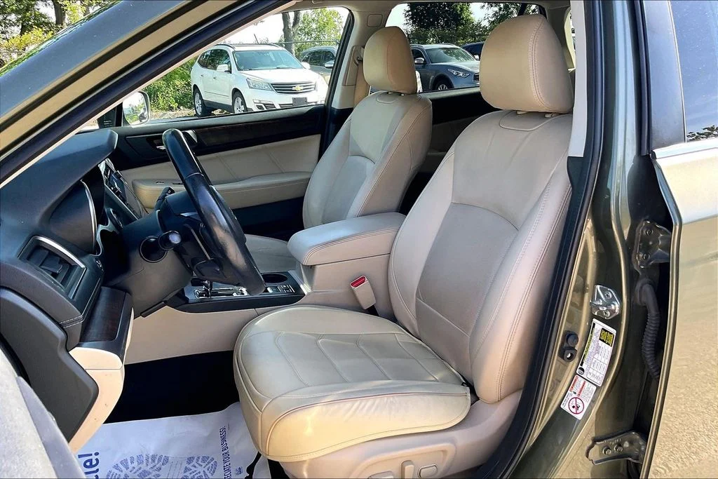 Used 2019 Green Subaru 2.5i image 25