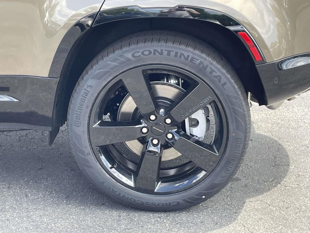 New 2026 Gondwana Stone Land Rover X-Dynamic SE image 11