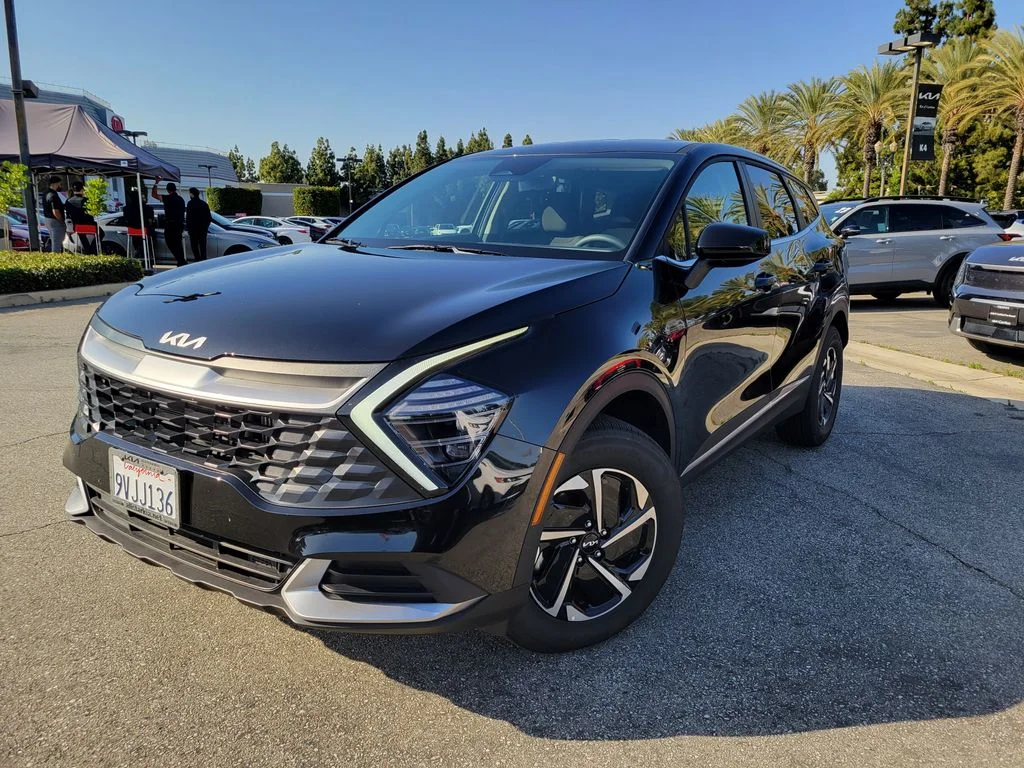 2025 Kia Sportage 1.6 LX Hybrid AT AWD's photo