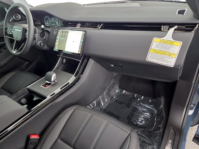 New 2026 Tribeca Blue Land Rover S image 18