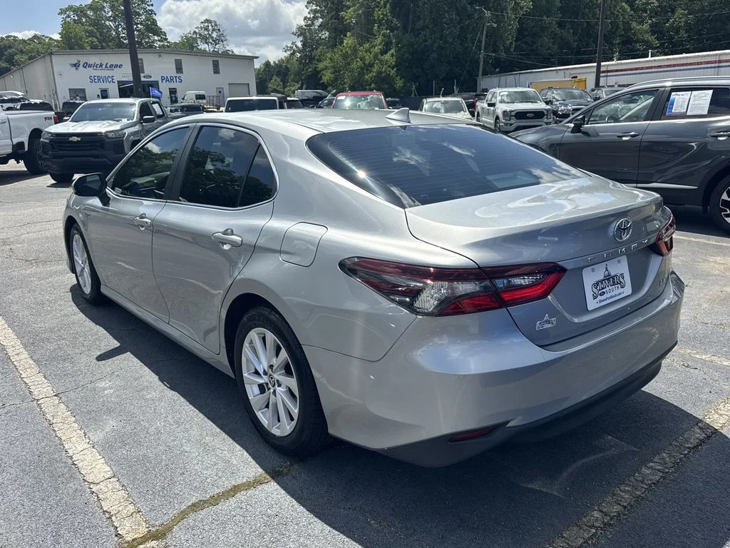 Used 2023 Silver Toyota LE image 5
