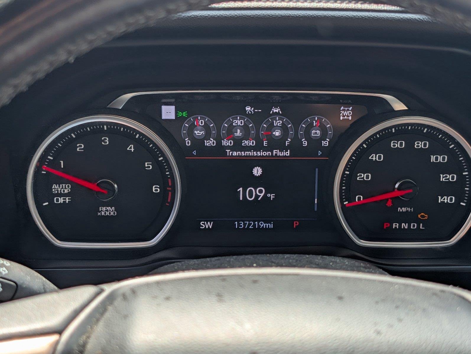 Used 2020 IRIDESCENT PEARL TRICOAT Chevrolet High Country image 25