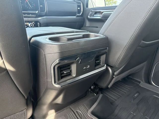 Used 2024 Black GMC Elevation image 20