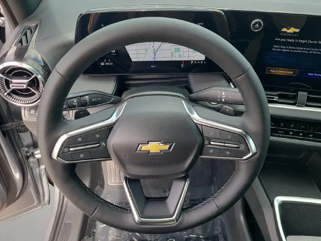 New 2027 Sterling Gray Metallic Chevrolet LT image 26