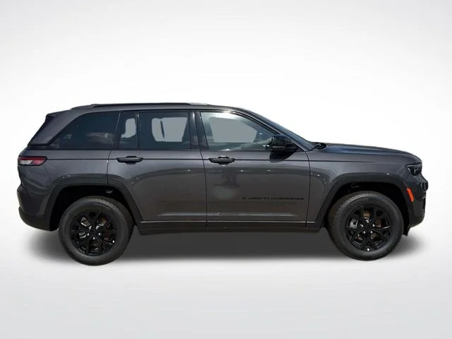 New 2025 Gray Jeep Altitude X image 23