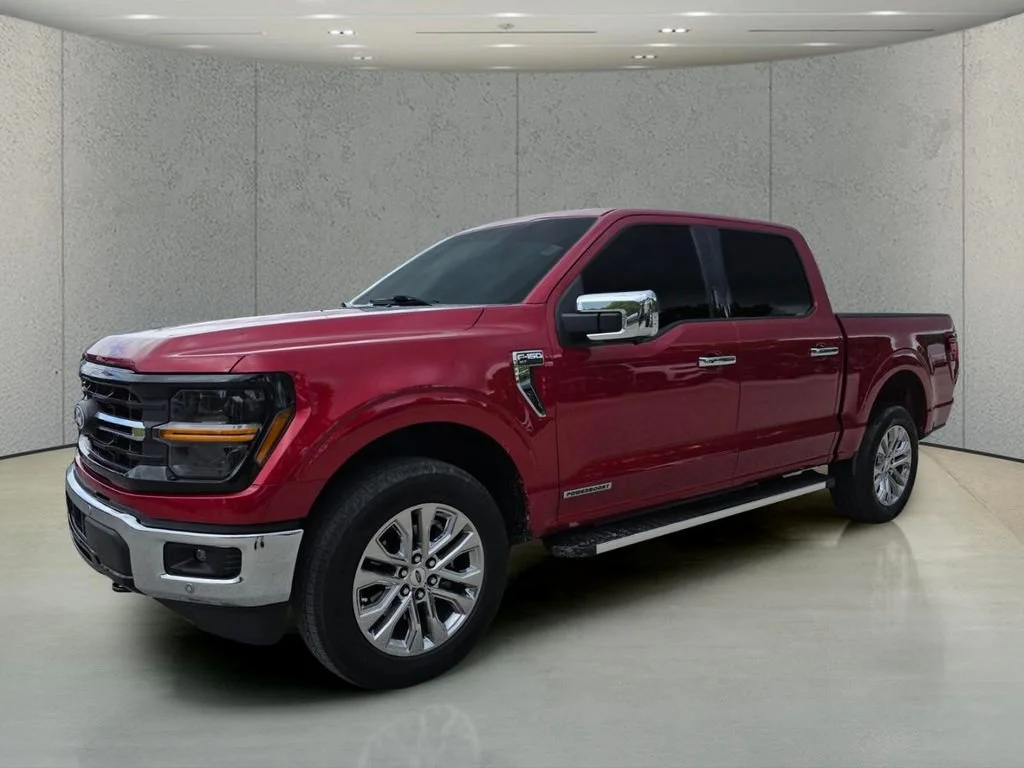 Used 2024 Red Metallic Ford XLT image 7