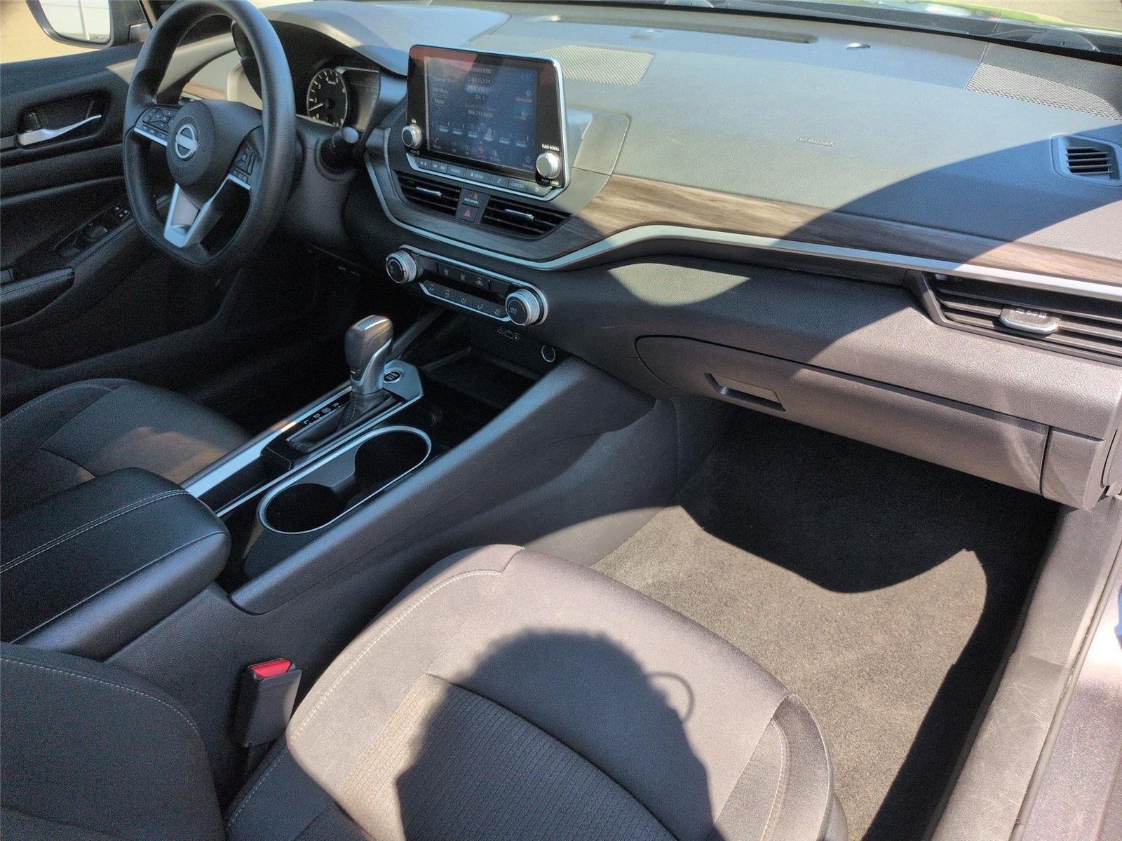 Used 2024 Gun Metallic Nissan 2.5 SV image 37