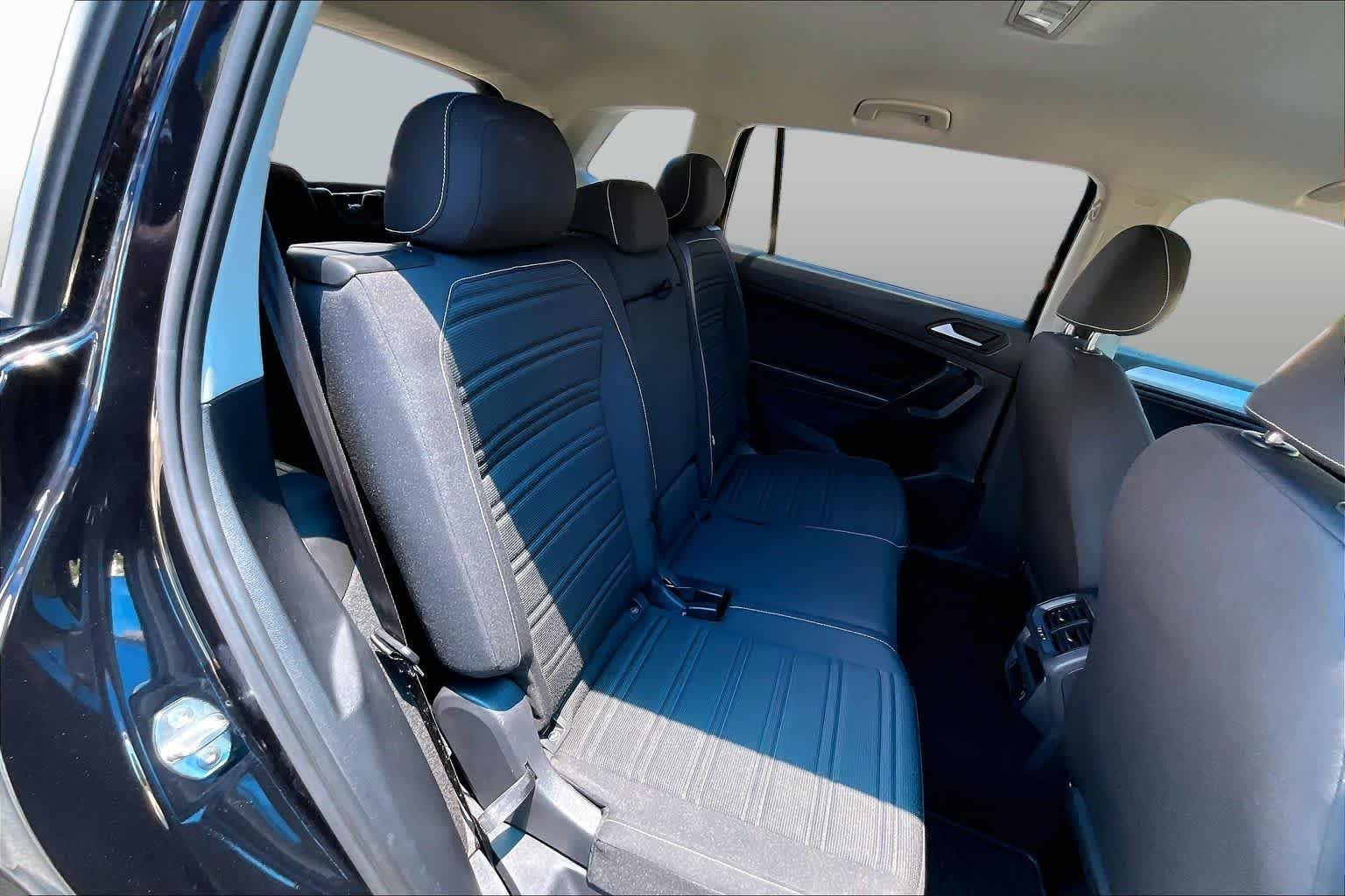 Used 2022 Deep Black Pearl Volkswagen S image 19