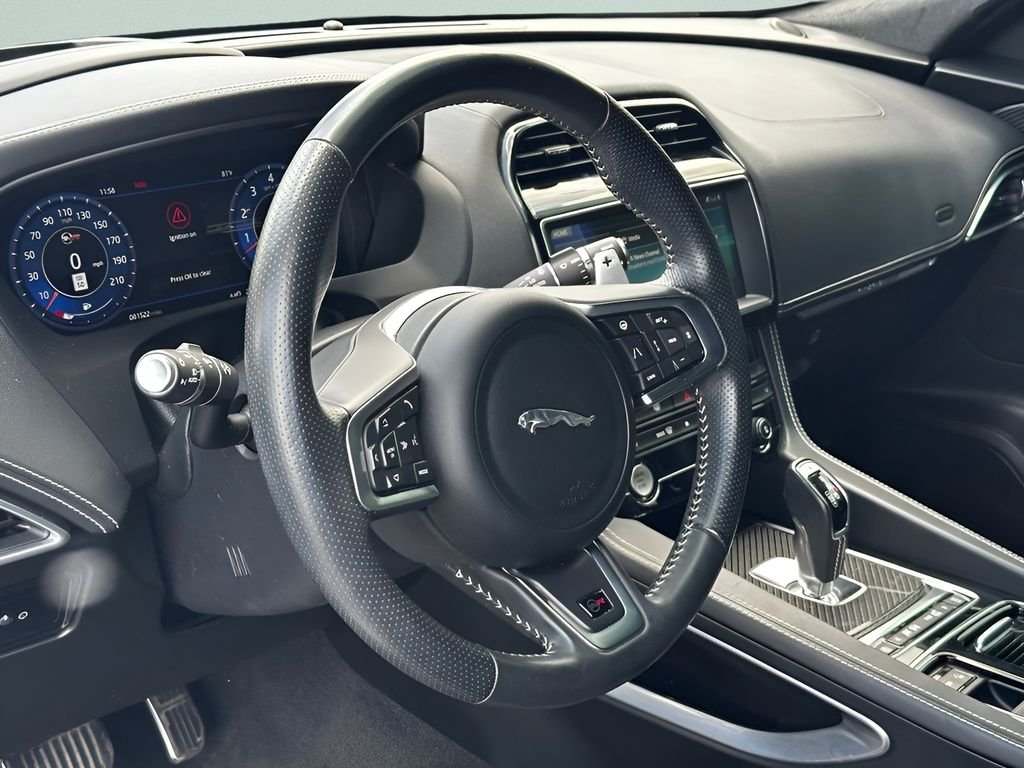 Used 2020 Blue Jaguar SVR image 13