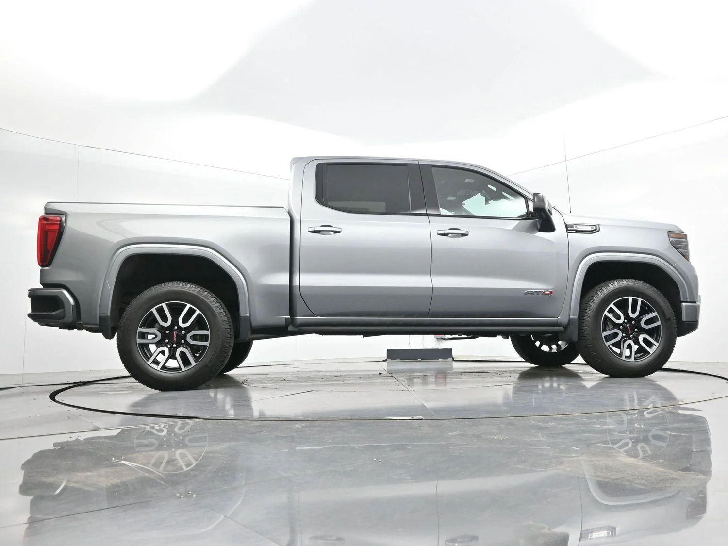 Used 2024 Sterling Metallic GMC AT4 image 53