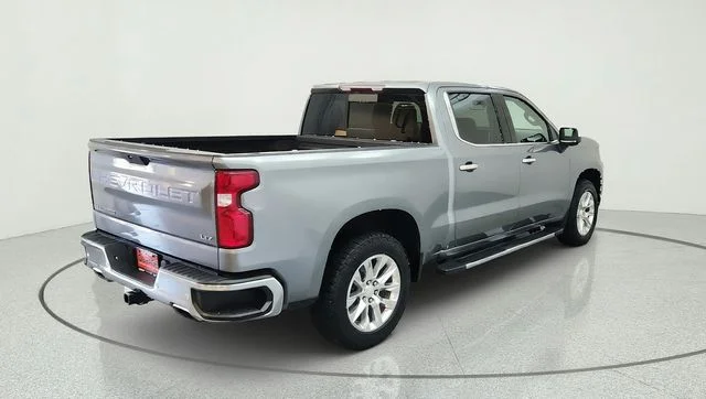 Used 2021 Gray Chevrolet LTZ image 11