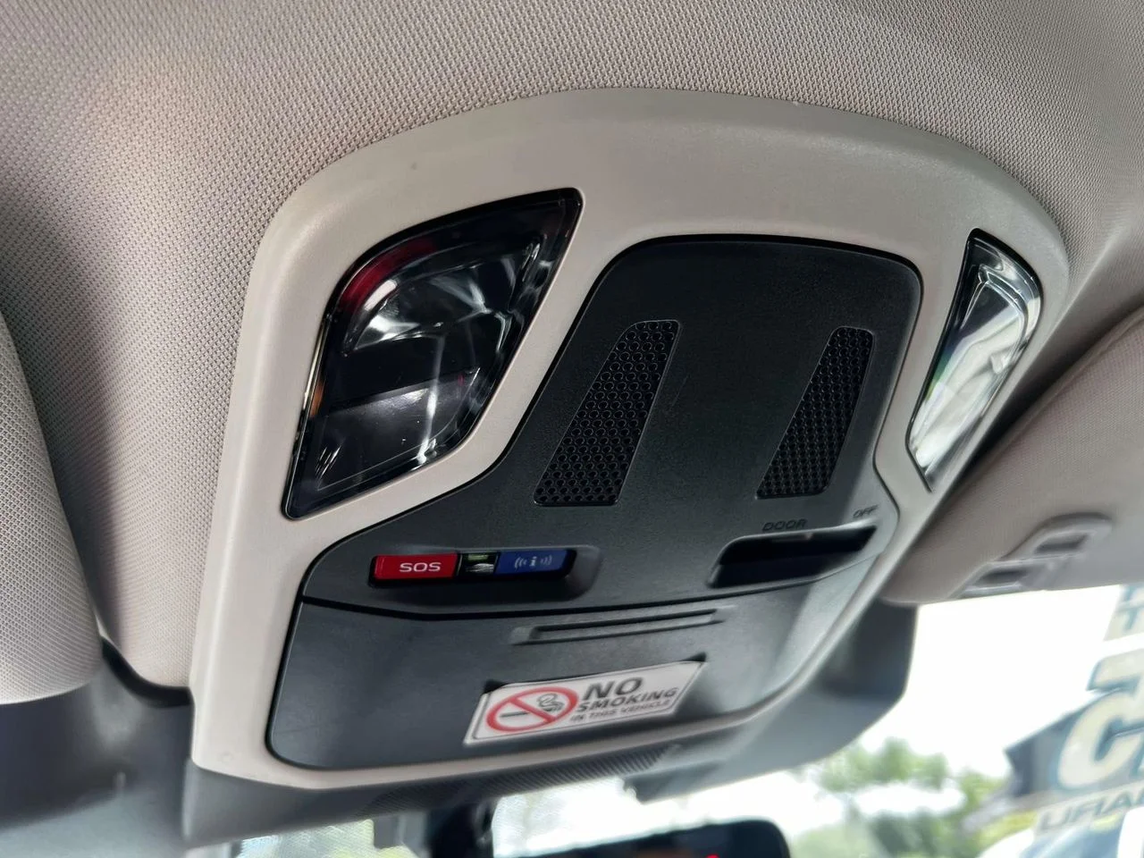 Used 2025 Crystal White Pearl Subaru Premium image 37