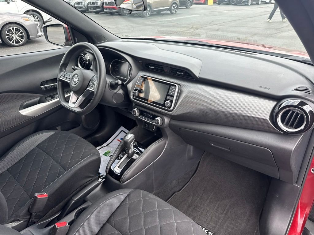Used 2019 Red Nissan SV image 17