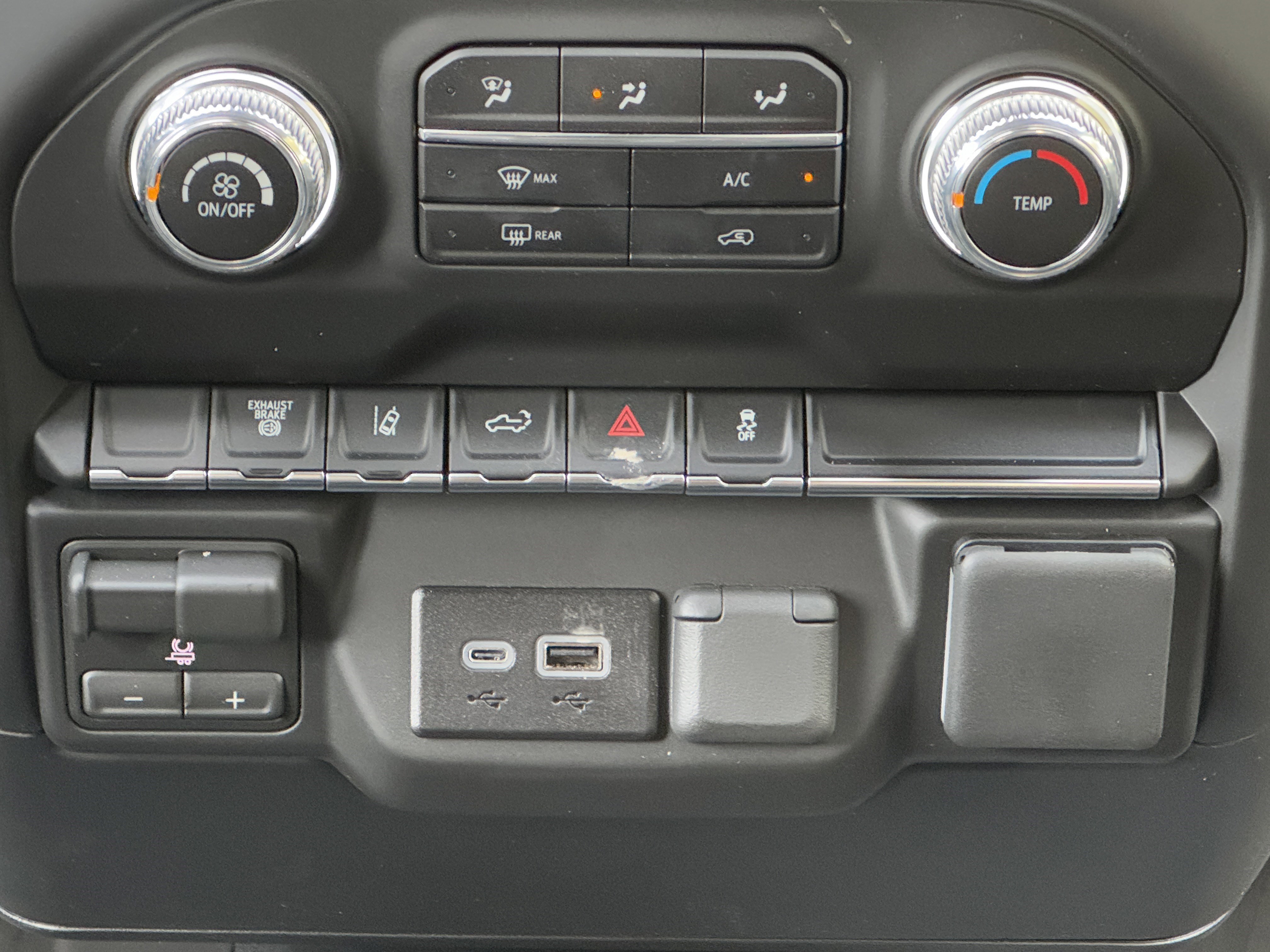 2026 GMC Sierra 2500HD Pro - Photo 20
