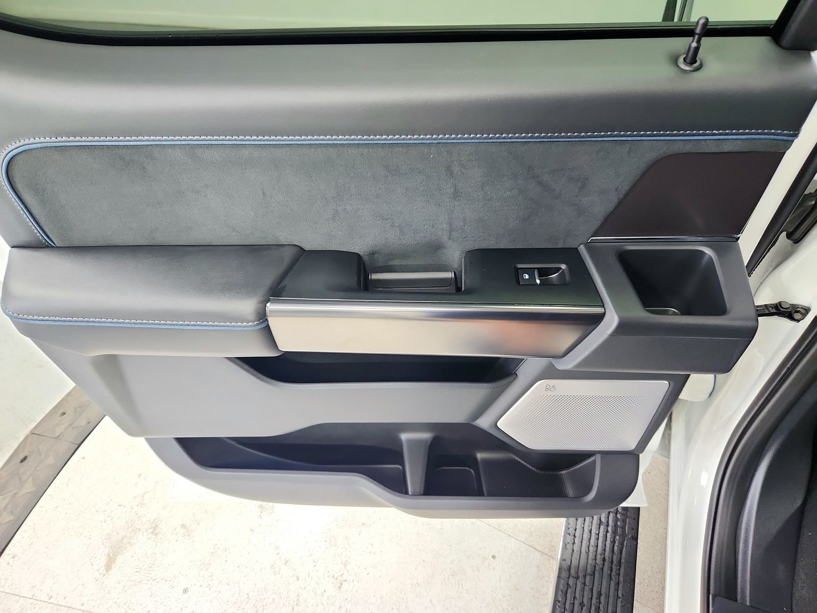 2026 Ford F-350 Super Duty Platinum - Photo 42