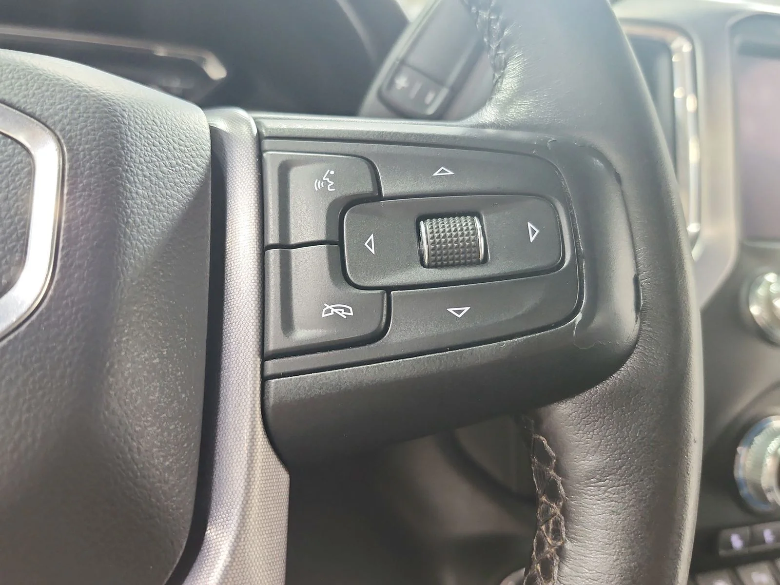 Used 2021 Quicksilver Metallic GMC SLT image 26
