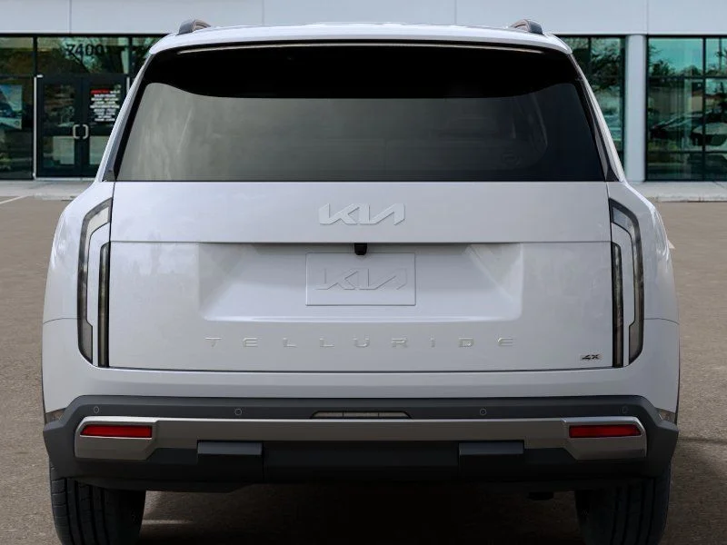 New 2027 White Kia S image 13