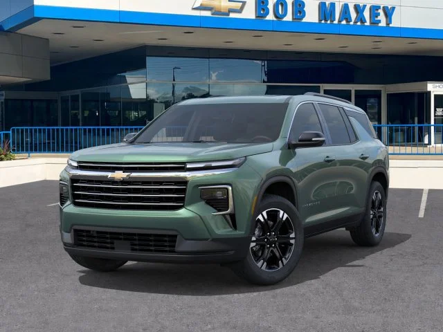 2027 Chevrolet Traverse LT - Photo 6