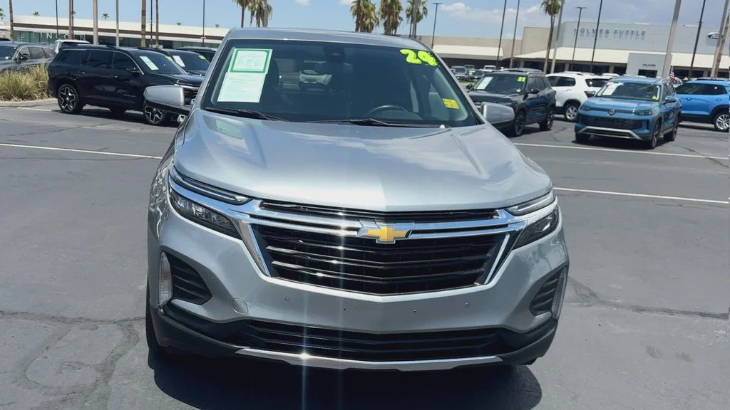 Used 2024 Gray Chevrolet LT image 4