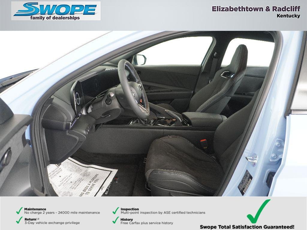 2025 Hyundai Elantra N - Photo 7