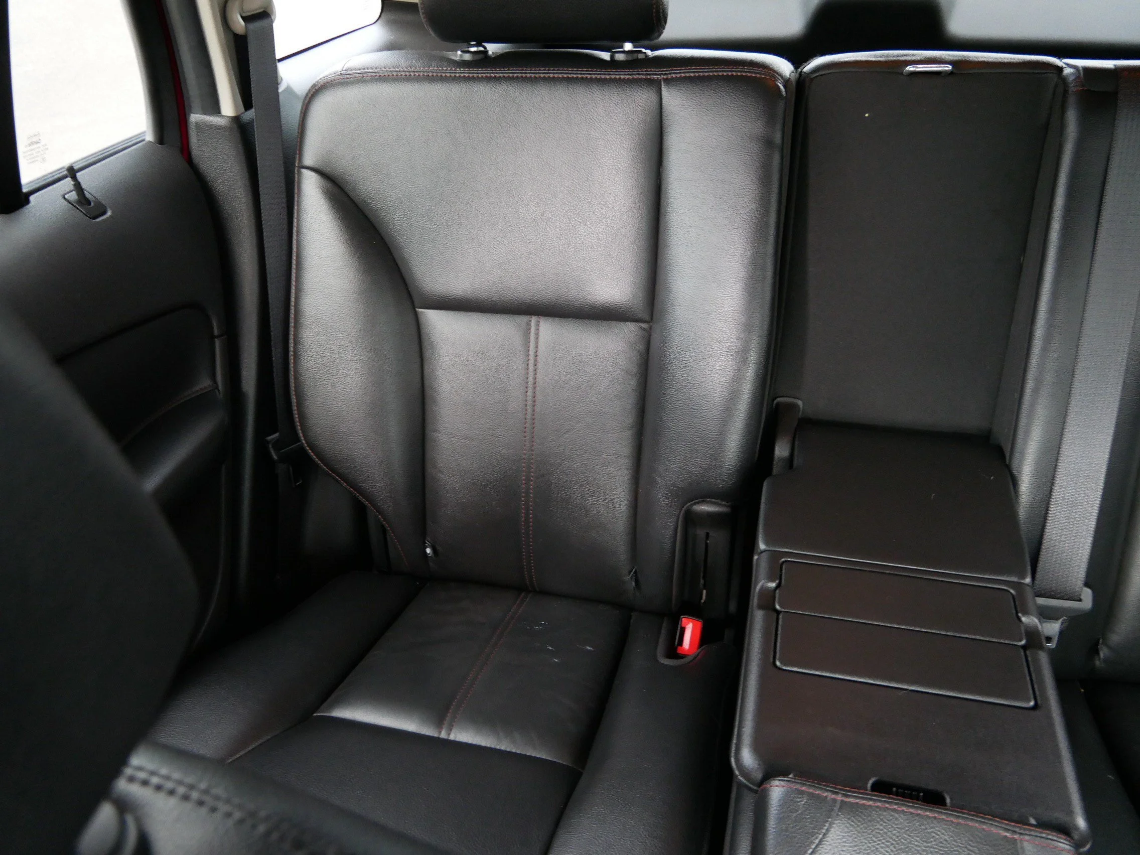 Used 2013 Ruby Red Metallic Ford SEL image 12