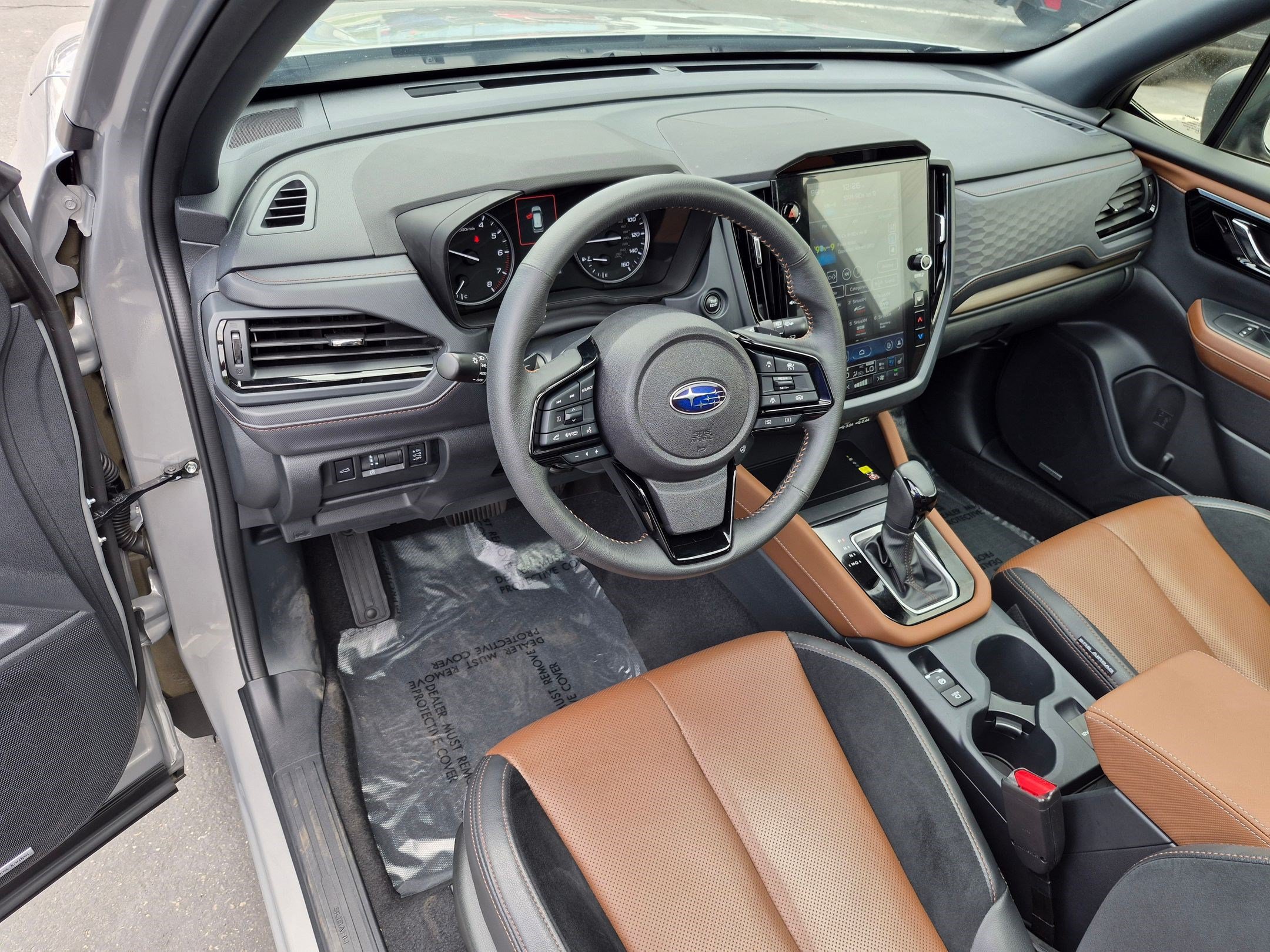 Certified Used 2025 River Rock Pearl Subaru Touring image 13
